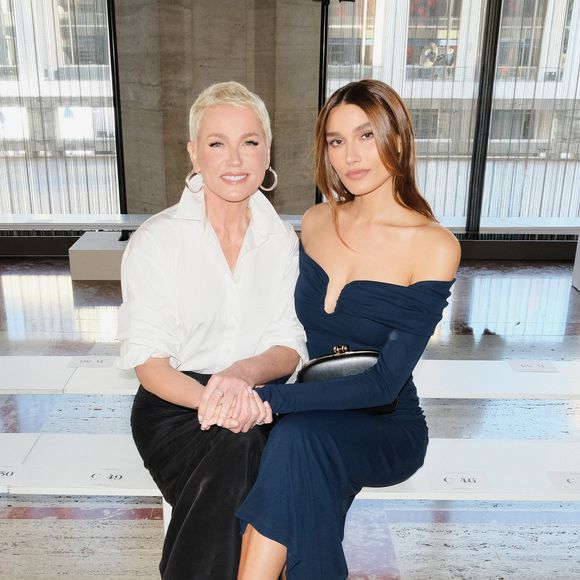 Xuxa Meneghel e Sasha Meneghel desembarcaram em Nova York para uma agenda especial da Carolina Herrera, que uniu moda e beleza durante a New York Fashion Week