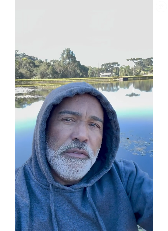 De acordo com o g1, a aeronave que transportava Rick, da dupla Rick e Renner, saiu de Porto Belo (SC), mas não chegou ao destino previsto. A procura pelo helicóptero acontece na região de Urubici, em Santa Catarina
