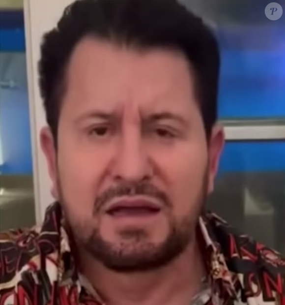 Marrone deixou a barba crescer e harmonizou seu corte de cabelo, ficando ainda mais diferente