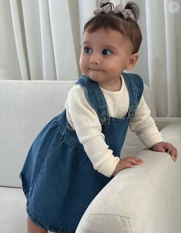 Filha caçula de Neymar, Helena ganhou mensagem da mãe, Amanda Kimberlly, no primeiro Dia das Mães da influencer: '