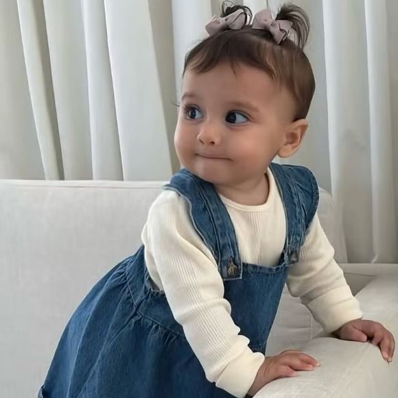 Filha caçula de Neymar, Helena ganhou mensagem da mãe, Amanda Kimberlly, no primeiro Dia das Mães da influencer: '