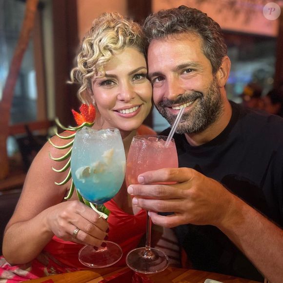 O anúncio, segundo Bárbara, foi feito também em consideração aos fãs que acompanharam a trajetória do casal e começaram a perceber a ausência dos dois juntos. A atriz explicou que decidiu falar sobre o assunto justamente para esclarecer a situação e evitar especulações.