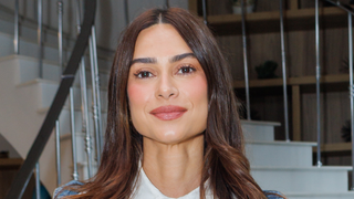 Os melhores séruns com vitamina C para uma pele luminosa, sem manchas e revitalizada aos 40 anos