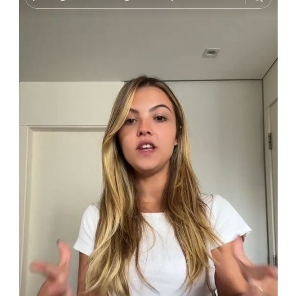 Julinha Gomes e Luciana Gimenez se beijaram? Ex-Chiquititas negou beijo na apresentadora e lamentou rumor: 'Sou apenas uma menina que gosta de curtir a vida com as amigas'