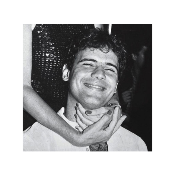 Cazuza ‘era muito inteligente e nós competíamos sobre quem lia o livro mais proibido’, contou Pedro Bial em entrevista ao extinto programa ‘Estrelas’