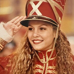 'Compreendo a rejeição que sofri': Bárbara Borges quebra o silêncio sobre ausência na despedida de Xuxa dos palcos e diz que pagou um 'preço alto' por defender Marlene Mattos. Segundo a própria atriz e informações da Quem, ela aparecerá apenas no telão da turnê.