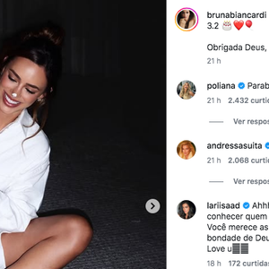 Bruna Biancardi posou sem Neymar e só com as filhas em um ensaio de fotos que fez para comemorar o aniversário