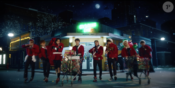 O nome Stray Kids quase não foi escolhido: Bang Chan revelou que 'Trigger' esteve entre as opções consideradas antes da estreia do grupo