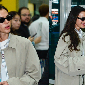 Trench coat cáqui, conjunto listrado e bolsa Gucci de R$ 12 mil: o aerolook comfy e elegante de Bruna Marquezine ao voltar dos EUA