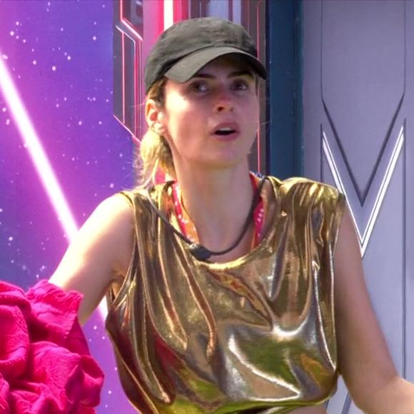Ana Paula tem reclamado de dores constantes e chegou a questionar a produção do 'BBB 26' pela privação de água no Monstro