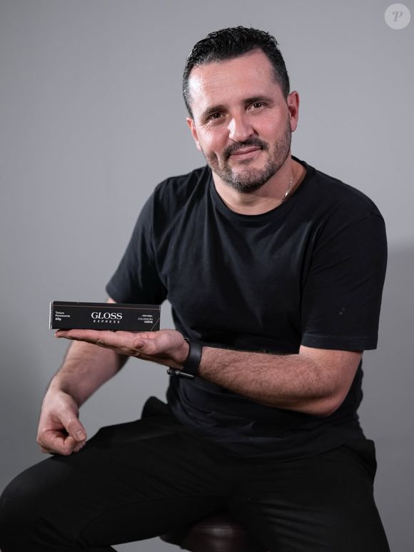 Tendência do gloss para cabelo grisalho já pode ser encontrada em vários salões