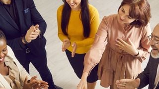 Os psicólogos concordam: as pessoas que demonstram gratidão excessiva por pequenos favores não são simplesmente gratas