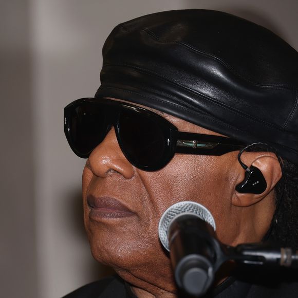 Stevie Wonder foi outro artista a receber um rim novo, em transplante ocorrido em 2019
