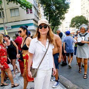 Claudia Abreu se reuniu a mais de 40 mil pessoas contra a chamada Pec da blindagem