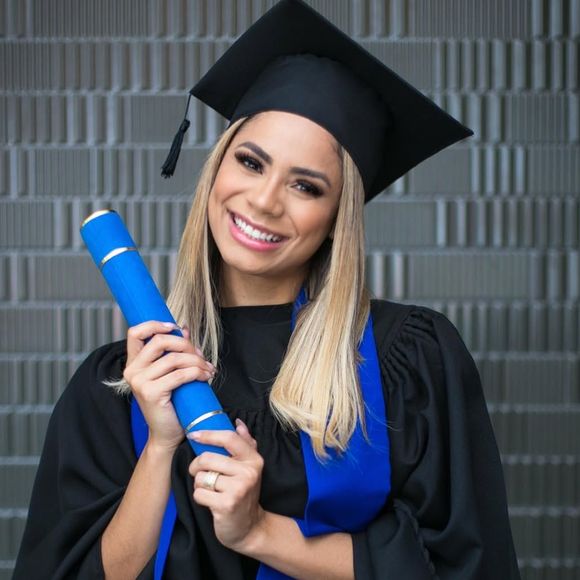 Além de ser um fenômeno do funk, Lexa é graduada em Marketing desde 2020. Ela também chegou a iniciar o curso de Engenharia Civil na UFRJ, graças ao Enem.