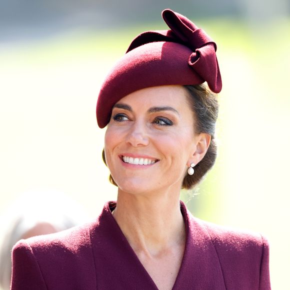 Kate Middleton é conhecida por seu estilo irreverente e elegante, principalmente nos eventos públicos.