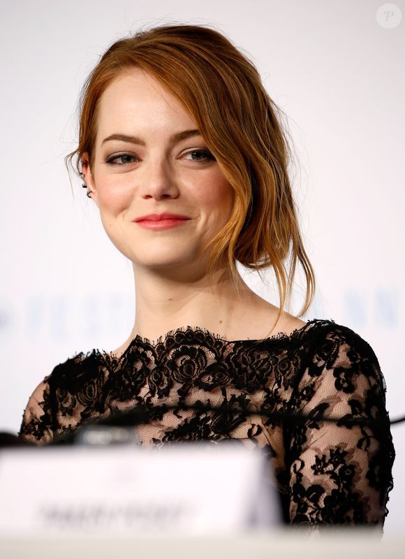2015: Emma Stone, nesta época, já havia consolidado sua carreira como atriz de Hollywood