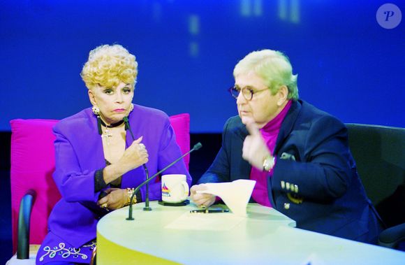 Fátima Bernardes idealizou talk-show com anônimos, famosos e banda - Globo viu grandes semelhanças com programas conduzidos por Jô Soares