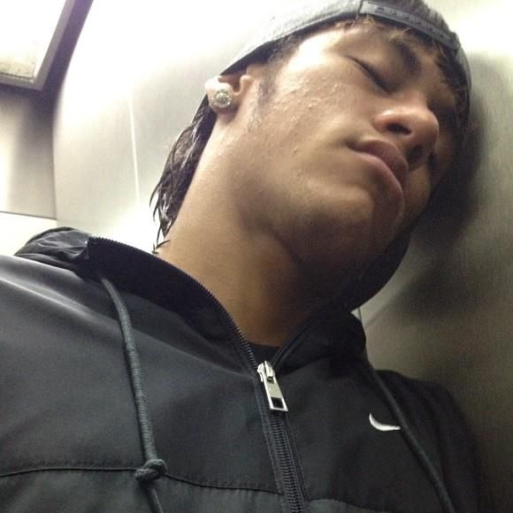 Mas nas redes sociais, Neymar era pura autenticidade