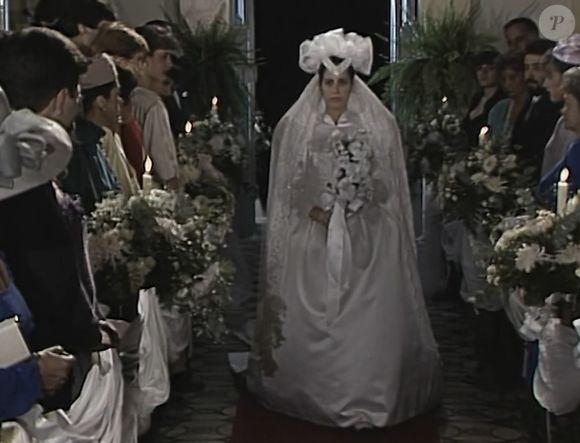 Na versão original de ‘Vale Tudo’, Maria de Fátima (Gloria Pires) se casou com uma produção dramática e extravagante
