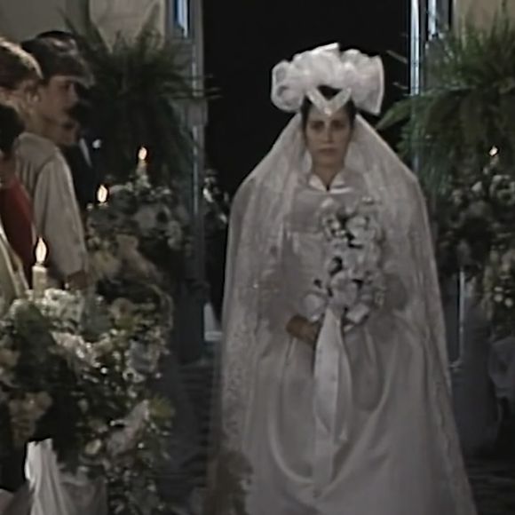 Na versão original de ‘Vale Tudo’, Maria de Fátima (Gloria Pires) se casou com uma produção dramática e extravagante