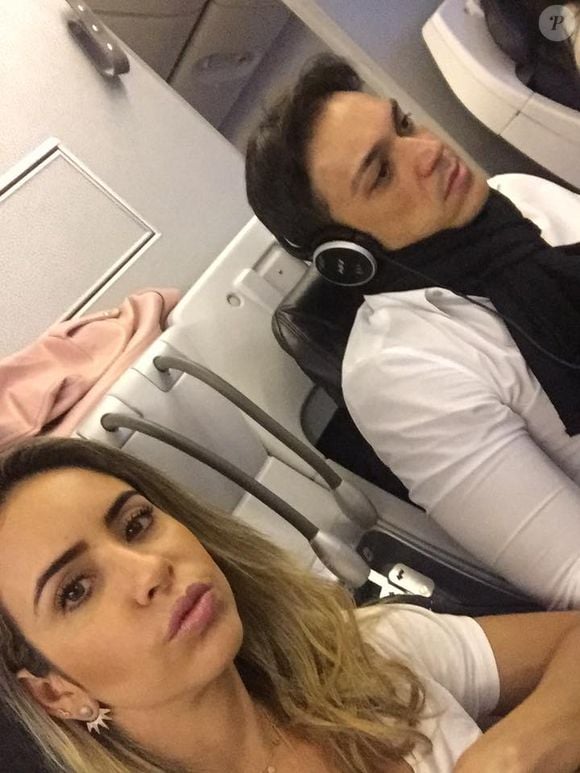 Beleza de Lica Lopes também já se destacava em fotos publicadas com o marido