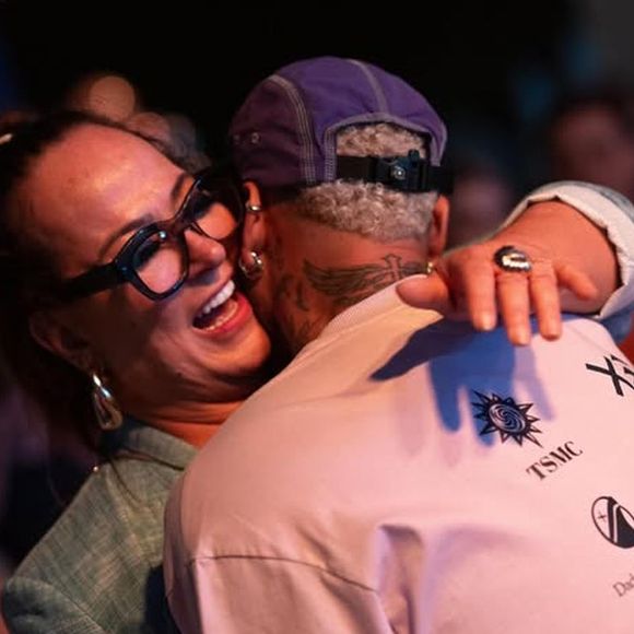 Neste domingo, 19 de janeiro de 2025, Neymar parabenizou publicamente a mãe, Nadine