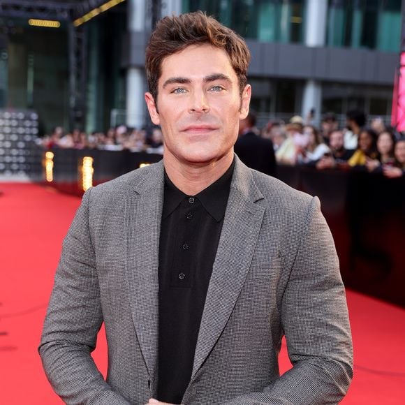 Poucos meses após reabilitação, Zac Efron se envolveu em confusão nas ruas de Los Angeles