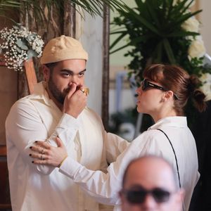 Filho de Preta Gil, no velório da mãe, ganha carinho da amiga Alice Wegmann