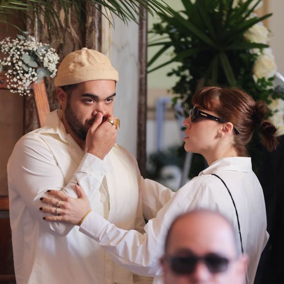 Filho de Preta Gil, no velório da mãe, ganha carinho da amiga Alice Wegmann