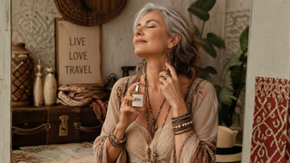 Encontrei na Zara dois perfumes com uma vibe boho chic que vão grudar na sua alma, e eles se tornaram meus favoritos por relembrarem o cheiro daquela minha tia rica que viaja o mundo
