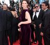 Cannes 2025: Maria Fernanda Cândido apostou em um vestido roxo deslumbrante para divulgar o filme "O Agente Secreto"
