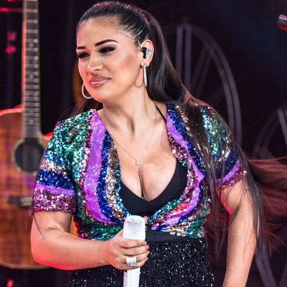 Simone Mendes não esconde que vem de um processo de emagrecimento longo nos últimos anos