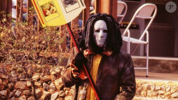 O personagem Mascarado da novela 'A Viagem' foi interpretado pelo ator Breno Moroni.
