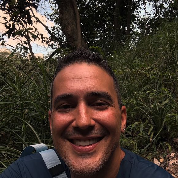"Tudo o que você puder para entender os limites do seu corpo e entender o que você precisa, mas lembrando que a obesidade é uma doença e que você tem que estar sempre de olho", aconselhou