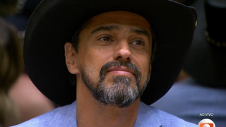‘Rala, Cowboy’: Tadeu Schmidt resgata Pedro Bial em eliminação HISTÓRICA de Alberto no 'BBB 26' e web comemora