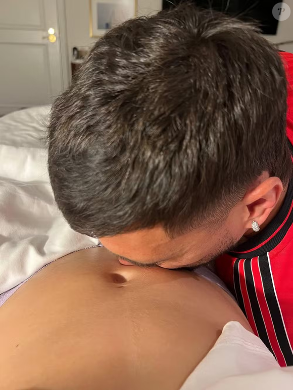 Arrascaeta e Camila Bastiani anunciam gravidez de primeiro filho após eliminação do Flamengo