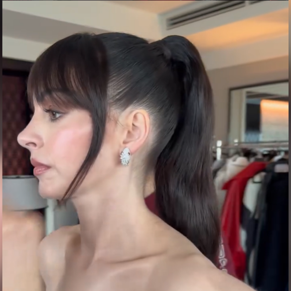 Especialistas alertam que franja exige manutenção frequente para preservar o efeito sofisticado