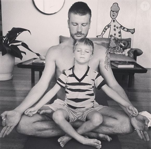 A prática da meditação ajuda no foco e na clareza mental