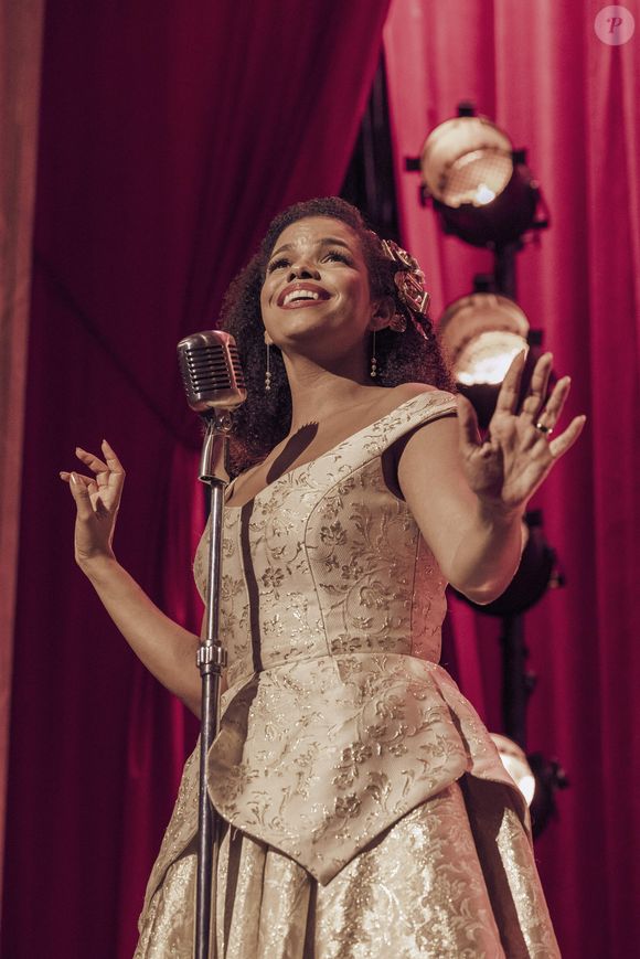 Jeniffer Nascimento, a Dita da novela 'Êta Mundo Melhor', é uma das atrizes mais quridas da TV. Segundo a psicologia: aceitar quem somos, com qualidades e imperfeições, é libertador.