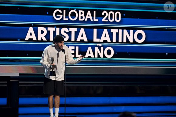 Do Met Gala ao Grammy, Bad Bunny usa moda como forma de expressão cultural