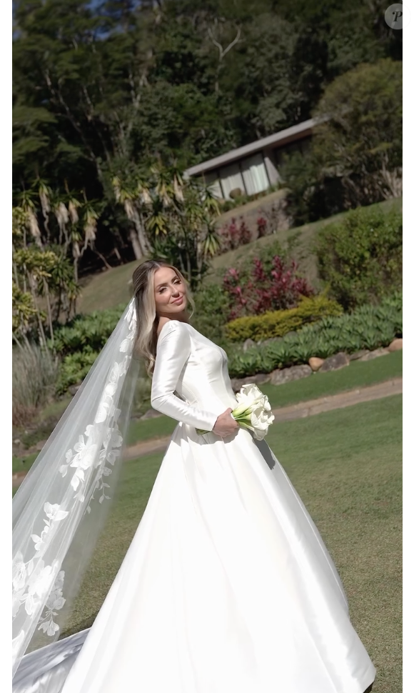 Casamento de Paula von Sperling aconteceu na Serra de Petrópolis, no Rio de Janeiro, e teve decoração luxuosa
