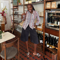 Parecem sapatilhas de balé, mas são Adidas: esse novo tênis na cor vaca malhada é um dos mais procurados em 2026 e fica incrível com vestido, saia midi ou jorts