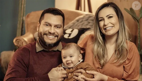 No Dia Mundial de Conscientização do Autismo, Andressa Urach revelou aos seus seguidores que o seu filho caçula, Leon, de três anos, foi diagnosticado com espectro autista