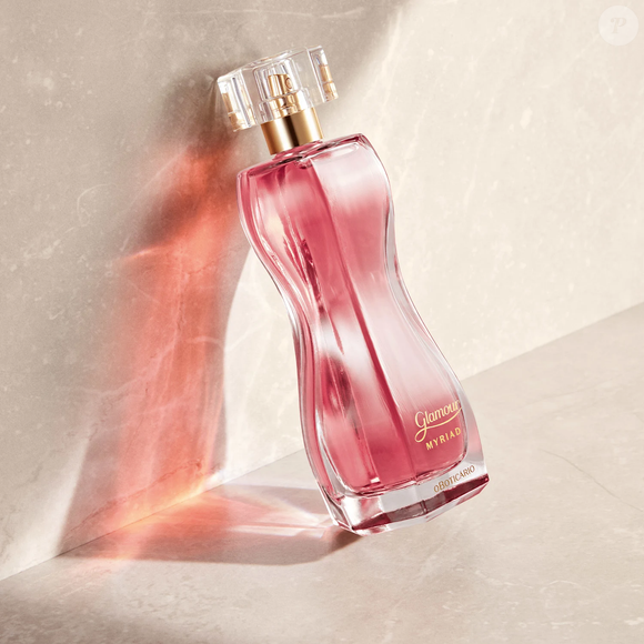 Clássico reinventado: Glamour Myriad mistura flores, especiarias e fundo amadeirado em fragrância poderosa de O Boticário