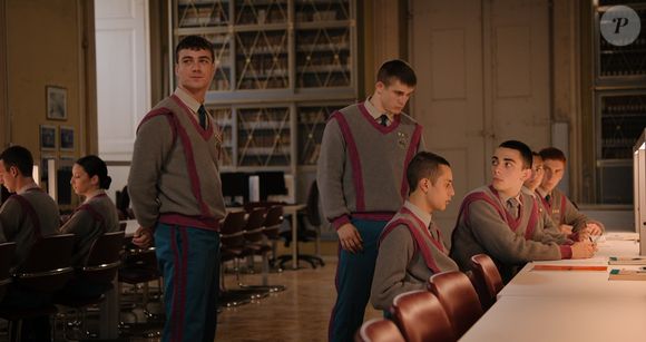Dirigida por Ivan Silvestrini e produzida pela Picomedia, 'Escola Minerva' já está com a primeira temporada completa disponível na Netflix