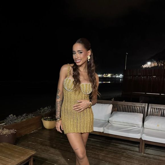 Há alguns meses, MC Loma começou uma jornada de emagrecimento e passou por cirurgias