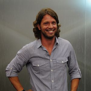 Mario Frias, atual deputado federal (PL-SP) e ex-secretário de Cultura, usou seu perfil nas redes sociais para fazer algumas críticas aos políticos dos partidos de direita e ao público que vibraram com a conquista da esposa de Andrucha Waddington na premiação