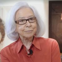 96 anos de vida, 81 de teatro e 93 prêmios internacionais, entre eles 1 Emmy: a primeira latino-americana indicada ao Oscar de Melhor Atriz é também a dona do recorde de maior público em uma leitura filosófica