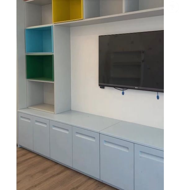Casa de Virginia e Zé Felipe à venda: brinquedoteca conta com armário planejado e TV de LED